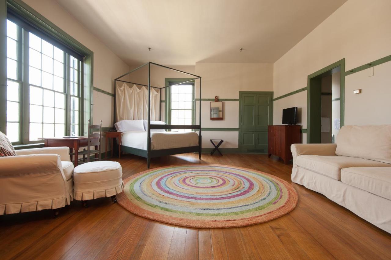 Harrodsburg Shaker Village Of Pleasant Hill מראה חיצוני תמונה