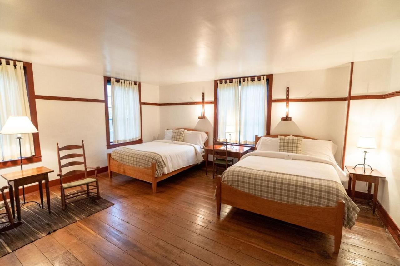 Harrodsburg Shaker Village Of Pleasant Hill מראה חיצוני תמונה