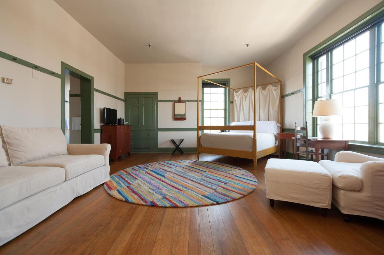 Harrodsburg Shaker Village Of Pleasant Hill מראה חיצוני תמונה